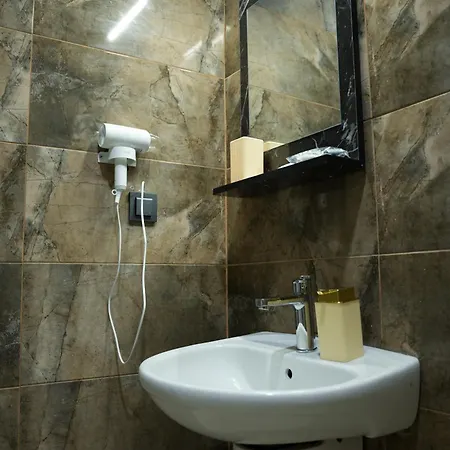 Quatro Life Hotel *